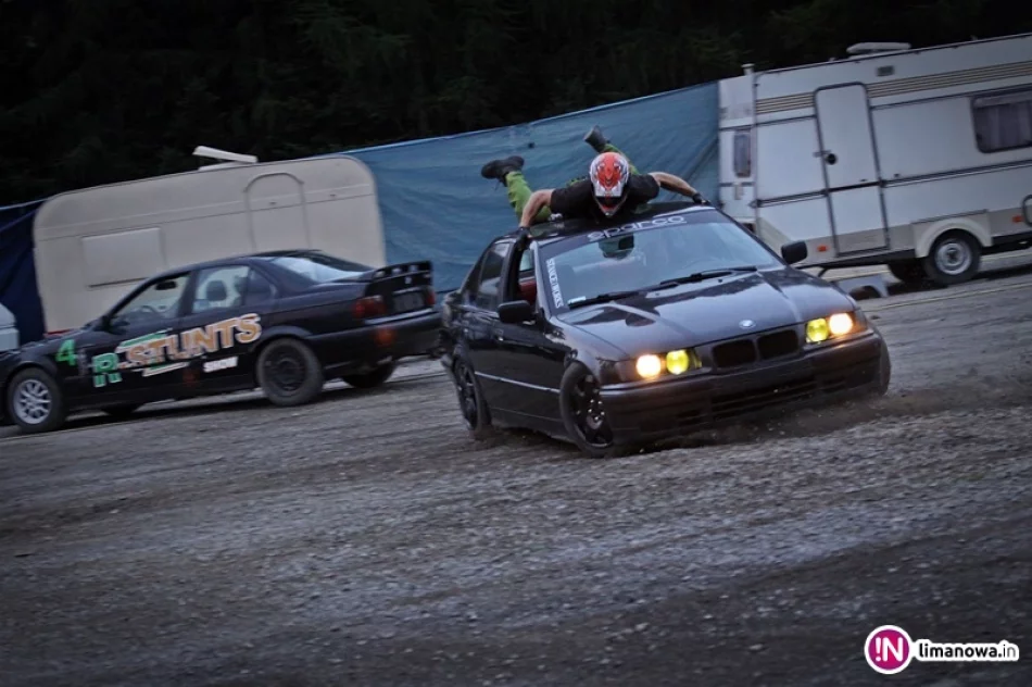 Widowisko słowackiej grupy kaskaderów - zdjęcie 20