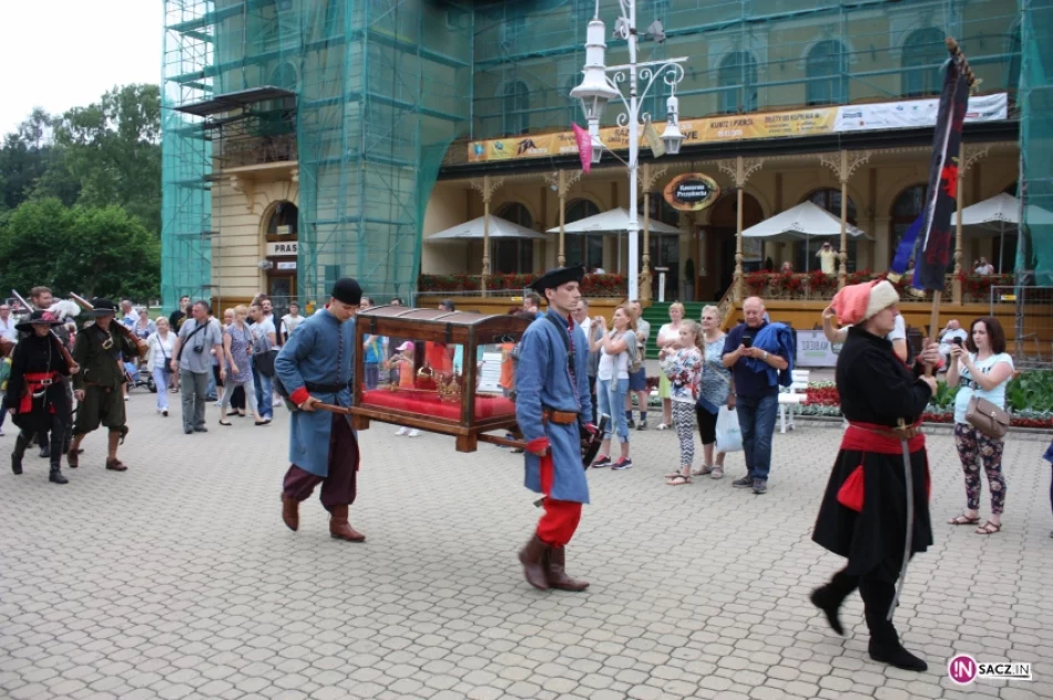 Klejnoty koronne na krynickim deptaku - zdjęcie 3