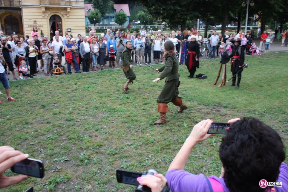 Klejnoty koronne na krynickim deptaku - zdjęcie 12