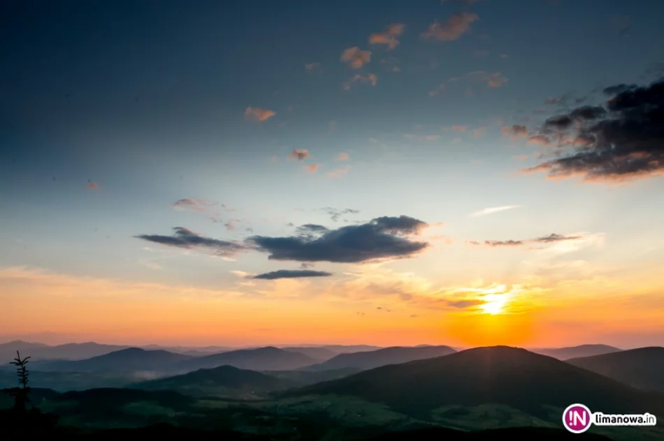 Czy noc bez księżyca może być jasna? - zdjęcie 11