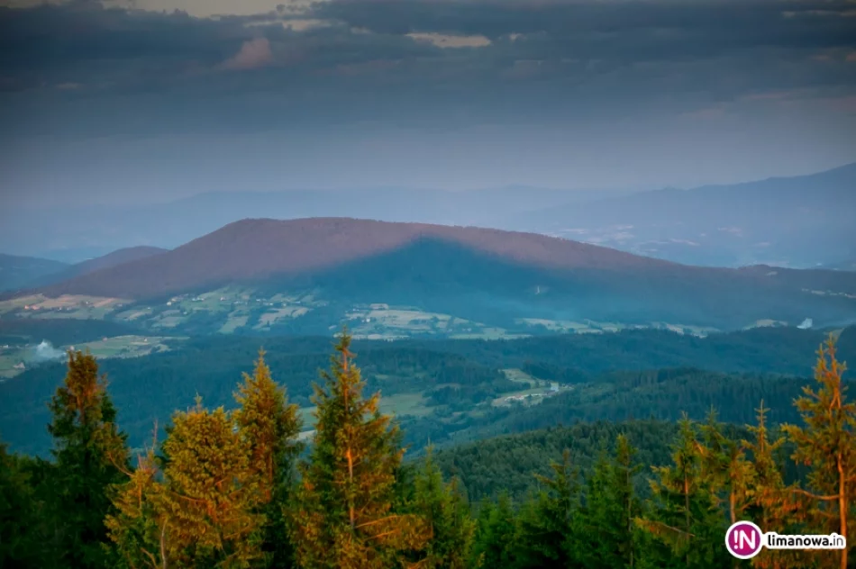 Czy noc bez księżyca może być jasna? - zdjęcie 18