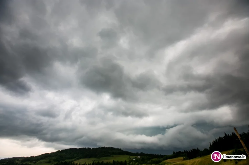 Lipcowe burze nad Beskidem Wyspowym i Gorcami - zdjęcie 5