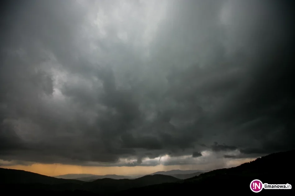 Lipcowe burze nad Beskidem Wyspowym i Gorcami - zdjęcie 13