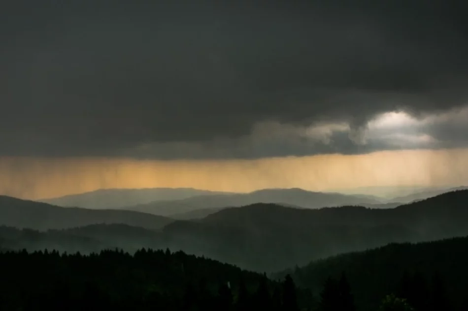 Lipcowe burze nad Beskidem Wyspowym i Gorcami - zdjęcie 14