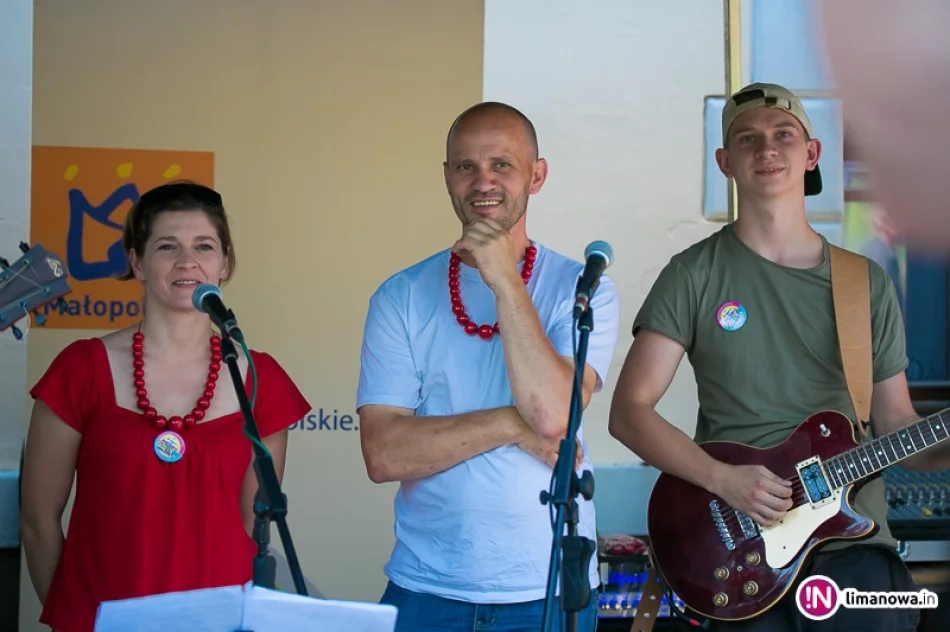 Bicie rekordu świata w Kasinie Wielkiej - zdjęcie 18