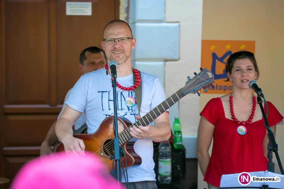 Bicie rekordu świata w Kasinie Wielkiej - zdjęcie 19