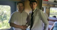 Marszałek Sowa w pociągu retro do Kasiny Wielkiej - zdjęcie 3