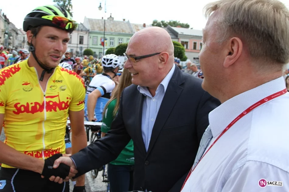 Nowy Sącz gościł 26. Międzynarodowy Wyścig Kolarski Solidarności i Olimpijczyków - zdjęcie 4