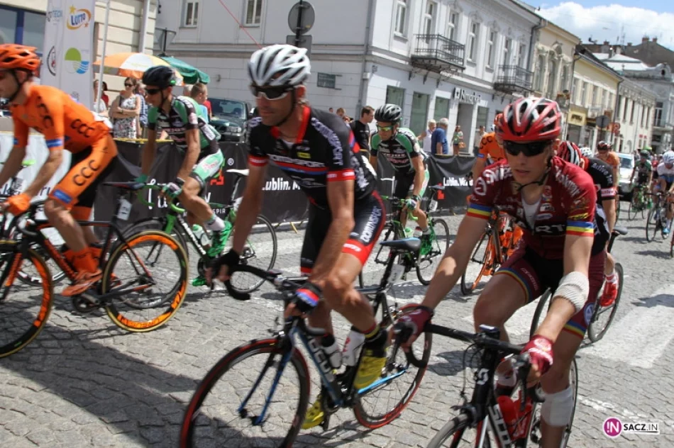 Nowy Sącz gościł 26. Międzynarodowy Wyścig Kolarski Solidarności i Olimpijczyków - zdjęcie 15