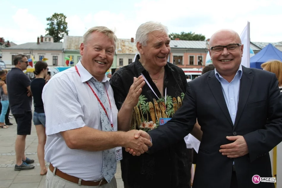 Nowy Sącz gościł 26. Międzynarodowy Wyścig Kolarski Solidarności i Olimpijczyków - zdjęcie 18