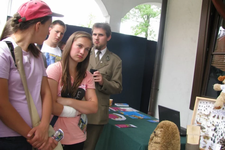 Gimnazjaliści z Koniuszowej uczestniczyli w „Targach Pracy i Przedsiębiorczości” - zdjęcie 15