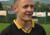 Dawid Sułkowski – młody trener, który odmienił drużynę z Mordarki - zdjęcie główne