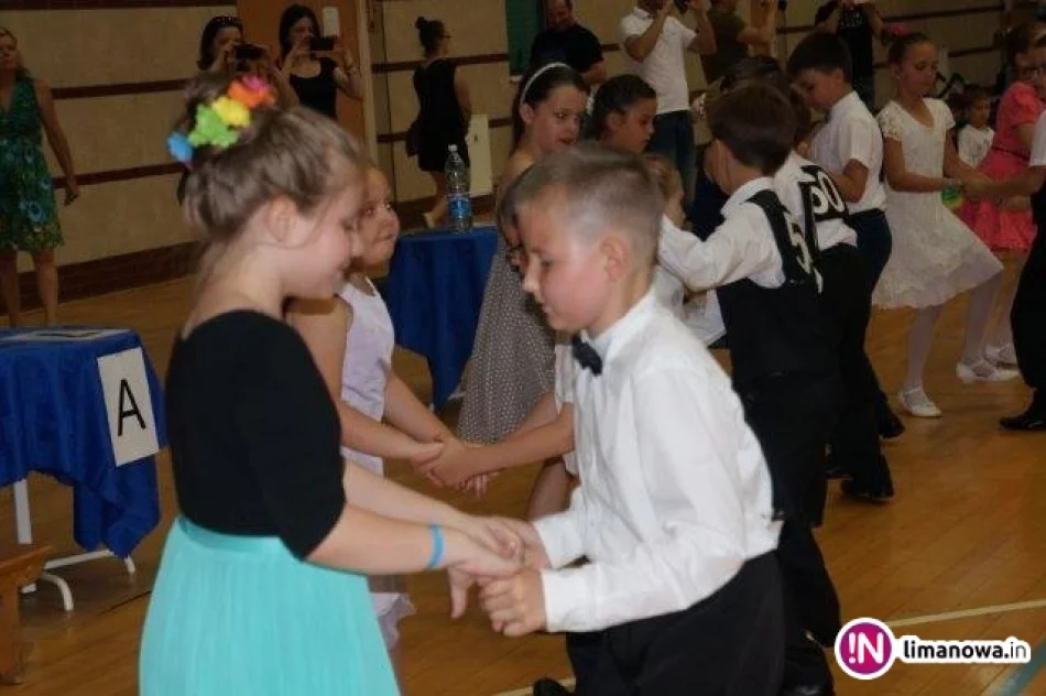 XVI Międzyszkolny Turniej Tańca Towarzyskiego „TUPTUŚ 2015” im. Janusza Głuca - zdjęcie 10