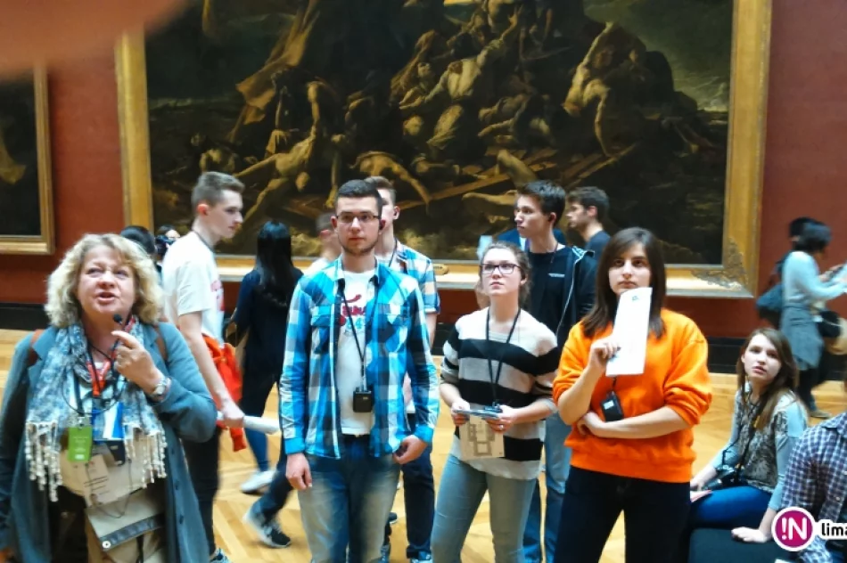 Fotorelacja z podróży szkoły Chrobrego sądecko-polskimi śladami przez trzy stolice – Pragę, Paryż i Brukselę. - zdjęcie 4