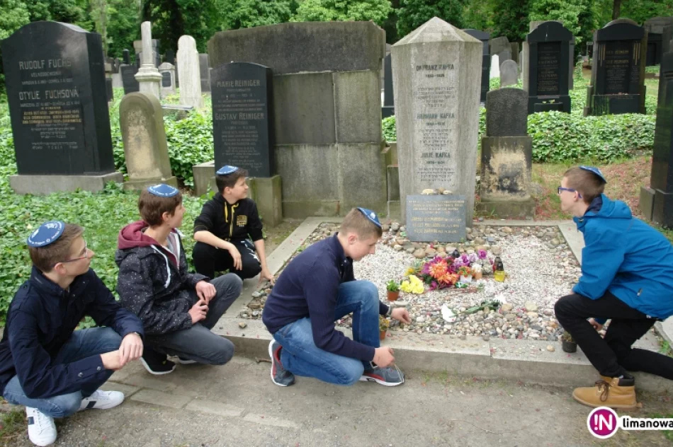 Fotorelacja z podróży szkoły Chrobrego sądecko-polskimi śladami przez trzy stolice – Pragę, Paryż i Brukselę. - zdjęcie 19