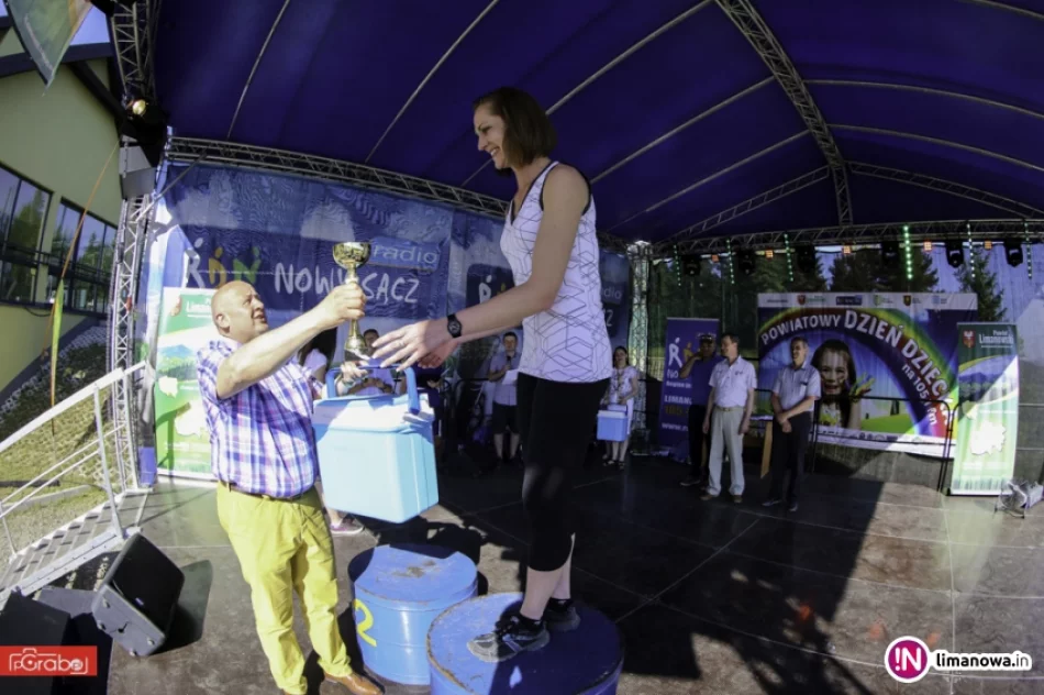 Powiatowy Dzień Dziecka z Marcinem Dańcem - zdjęcie 12