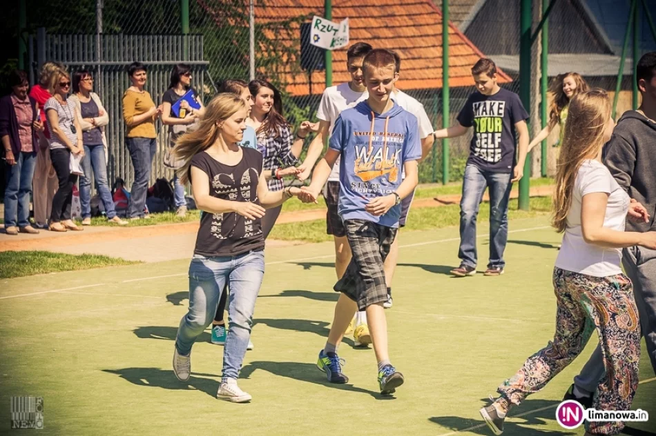 Dzień Dziecka w ZS im. Stanisława Konarskiego  w Starej Wsi II - zdjęcie 20