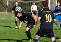 Piłkarska niedziela na piłkarskich boiskach w regionie - zdjęcie główne