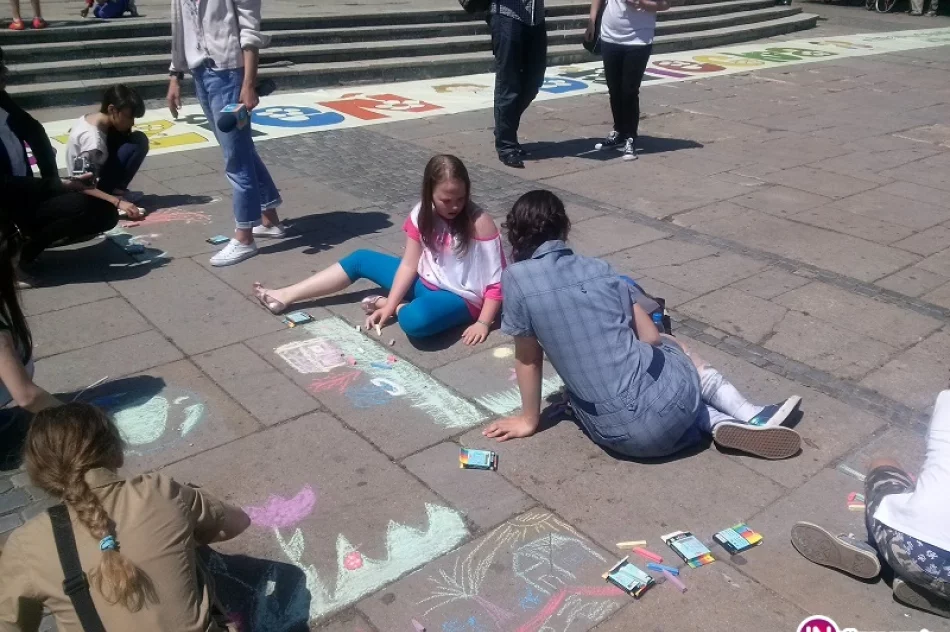 V Ogólnopolskie Rysowanie Rodzinne - zdjęcie 2