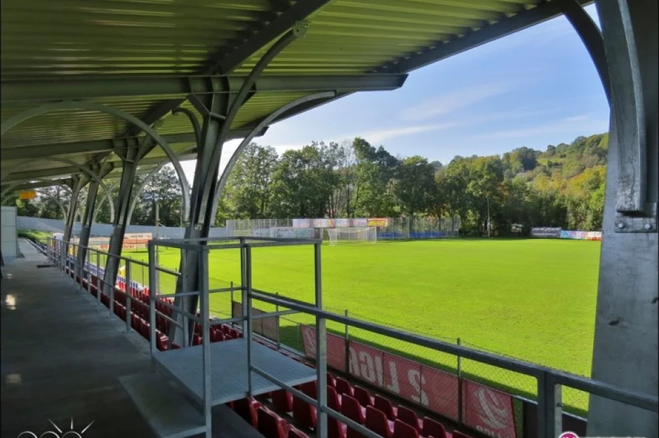 Zakończono budowę zadaszenia stadionu - zdjęcie 4