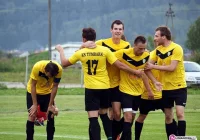 Tymbark lepszy w derbach. Dunajec przegrał z Płomieniem. - zdjęcie główne