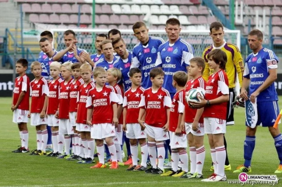 Przygoda młodych zawodników z Wisłą Kraków - zdjęcie 2