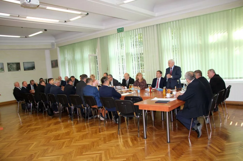 Obradowali gminni radni - zdjęcie 4