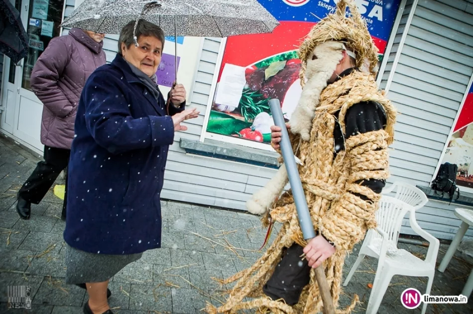 Dziady Śmiguśne 2015 w Dobrej - zdjęcie 3