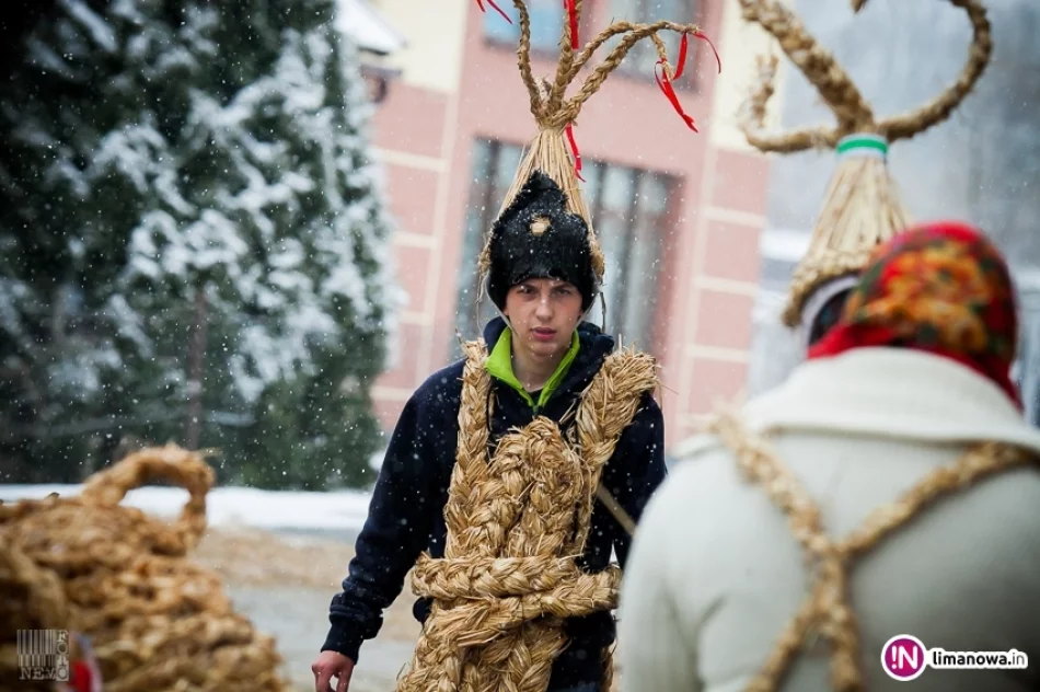 Dziady Śmiguśne 2015 w Dobrej - zdjęcie 7