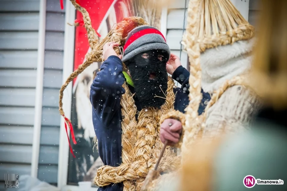 Dziady Śmiguśne 2015 w Dobrej - zdjęcie 16
