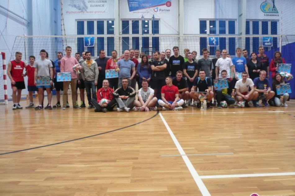 Siatkarska rywalizacja zakończona: zwycięstwo Jadamwoli i Tymbarku - zdjęcie 2