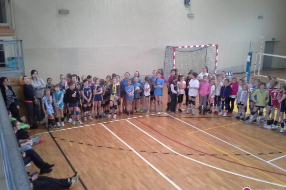Najmłodsze siatkarki z Limanowej nie zawiodły - zdjęcie 2