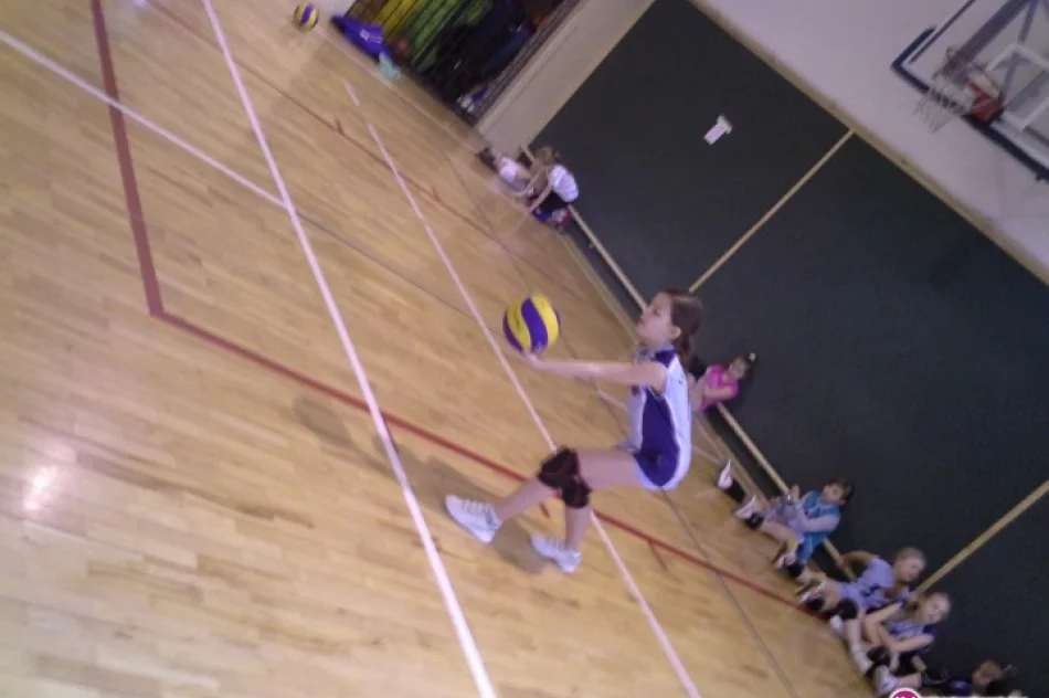 Najmłodsze siatkarki z Limanowej nie zawiodły - zdjęcie 3