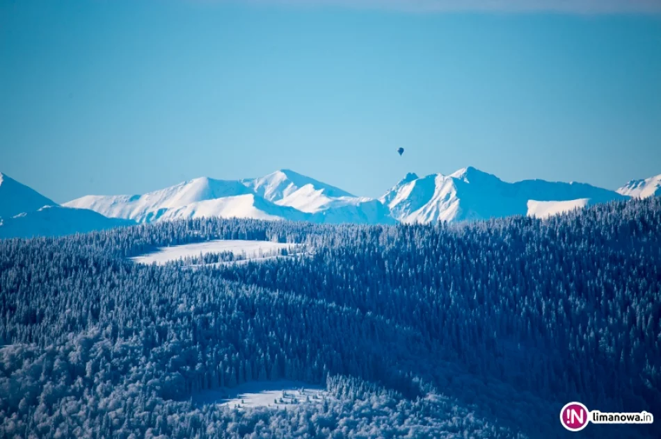 Zimowy poranek na Mogielicy - zdjęcie 10