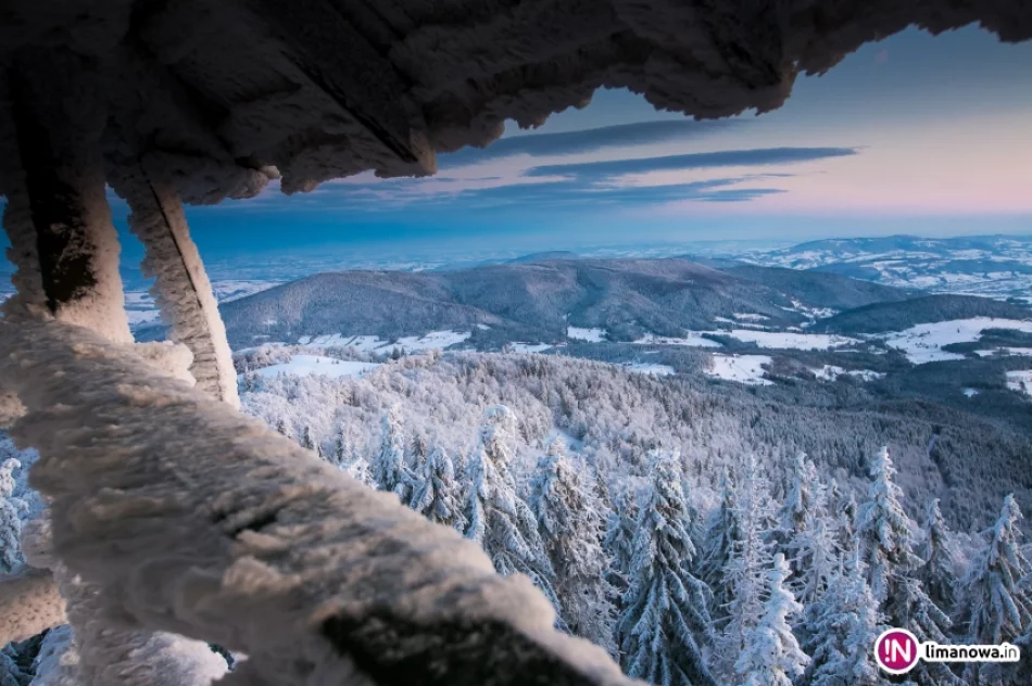 Zimowy wschód słońca na Mogielicy - zdjęcie 14