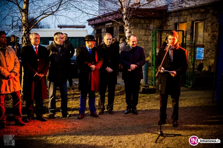 Otwarcie lodowiska w Tymbarku - zdjęcie 14