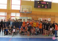 Szczypiorniści ze Słopnic najlepsi w powiecie - zdjęcie główne