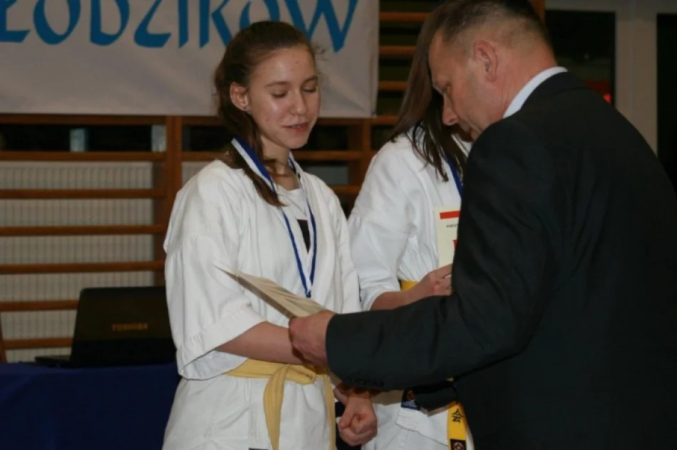 Kolejne osiągnięcia limanowskich karateków - zdjęcie 3