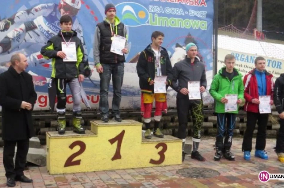 Szkoły ponadgimnazjalne walczyły o mistrzostwo w narciarstwie alpejskim - zdjęcie 4