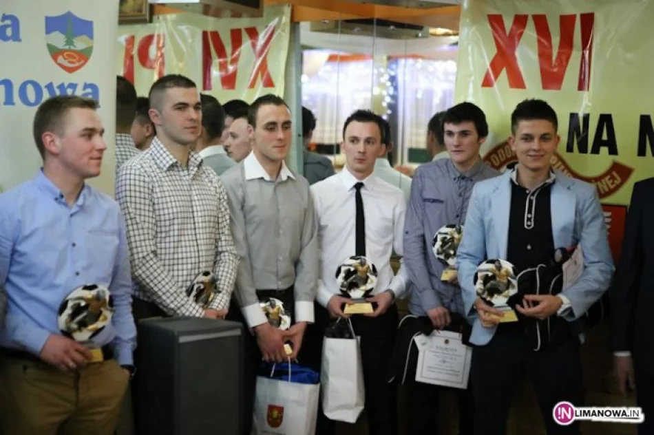 Najpopularniejszy trener i piłkarz wybrany! - zdjęcie 3