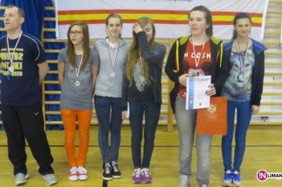 Dziewczęta z Mordarki wywalczyły Puchar - zdjęcie 4