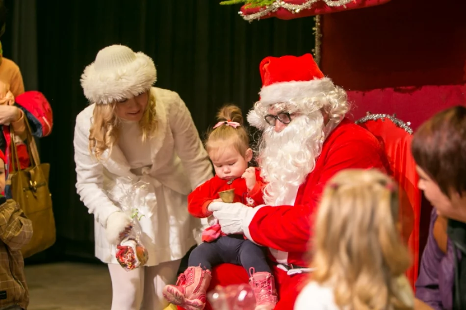 Święty Mikołaj z wizytą w Limanowej - zdjęcie 2