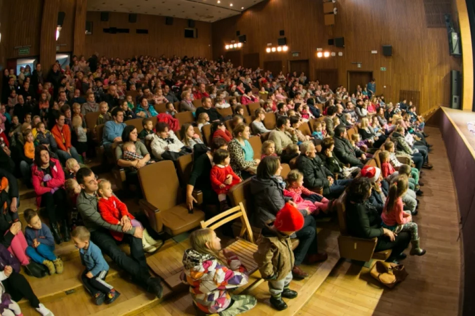 Święty Mikołaj z wizytą w Limanowej - zdjęcie 9