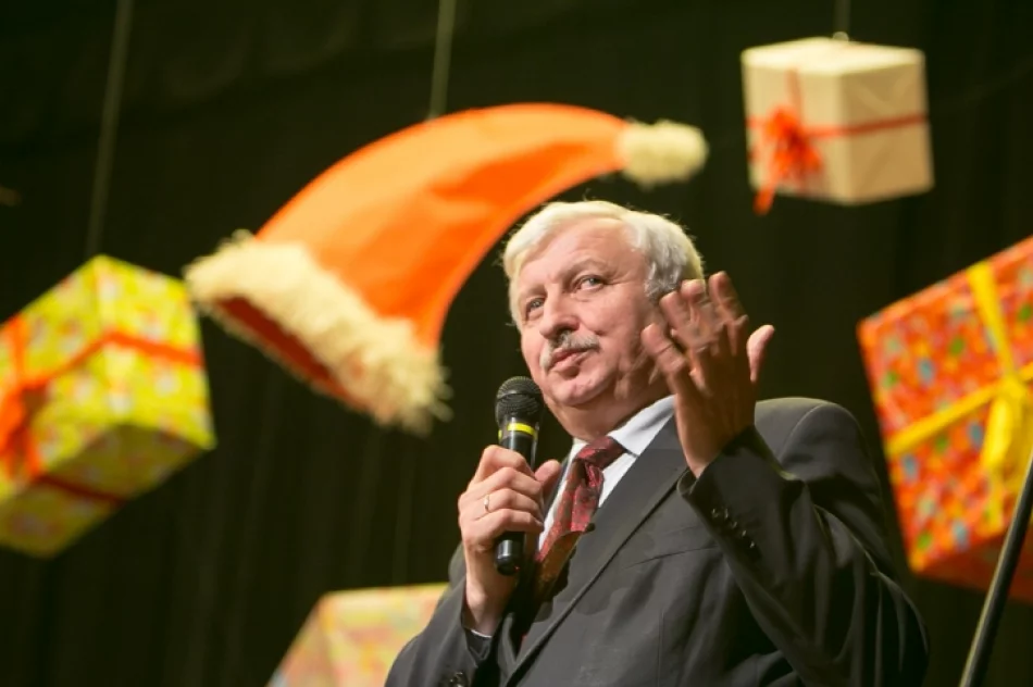 Święty Mikołaj z wizytą w Limanowej - zdjęcie 20