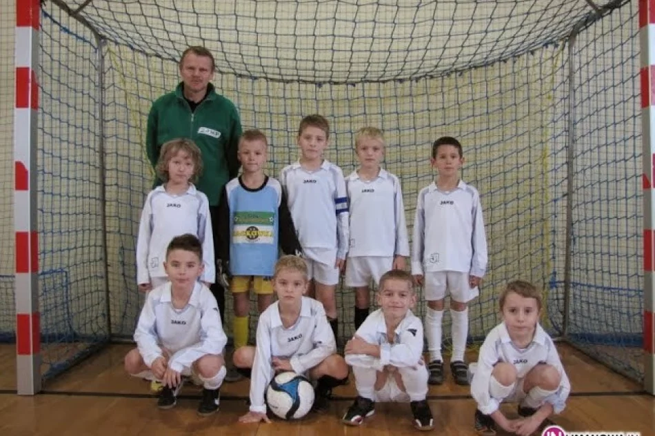 Halowe Mistrzostwa LPPN w kategorii żaków - zdjęcie 2