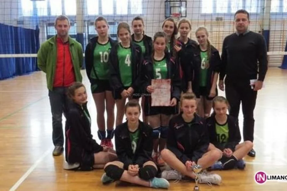 Laskowa z siatkarskim Mistrzostwem Powiatu Limanowskiego - zdjęcie 2