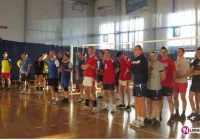 Siatkarska rywalizacja o Puchar Starosty - zdjęcie główne