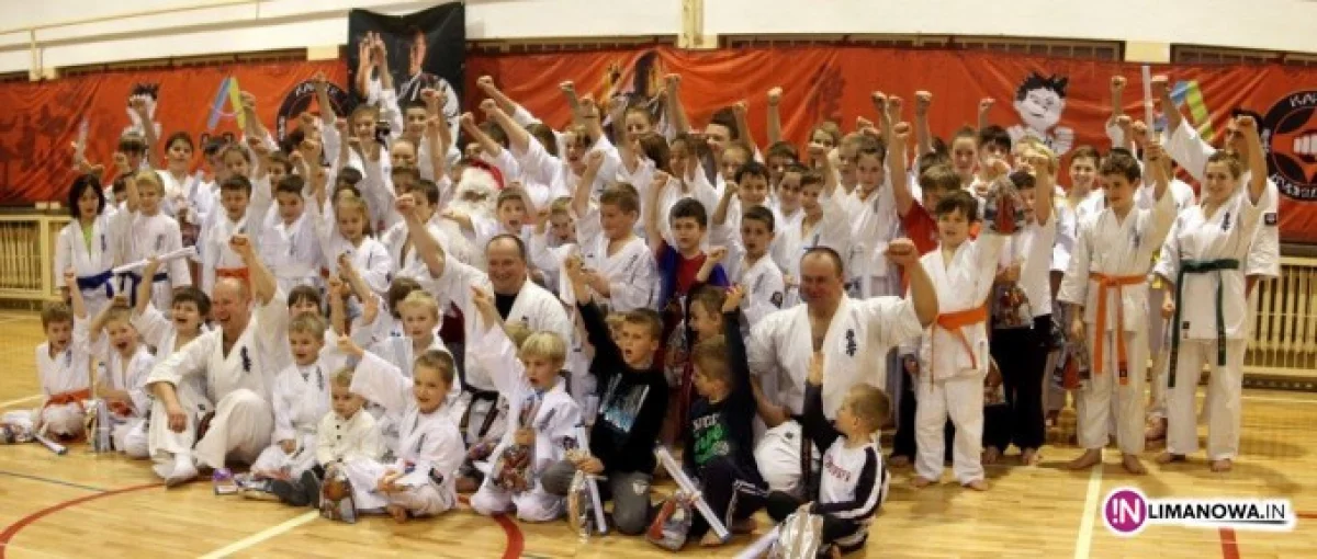 Karate: egzamin dla limanowskich zawodników