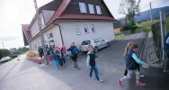 Ewakuowali 1100 osób ze szkół i przedszkoli - zdjęcie 3