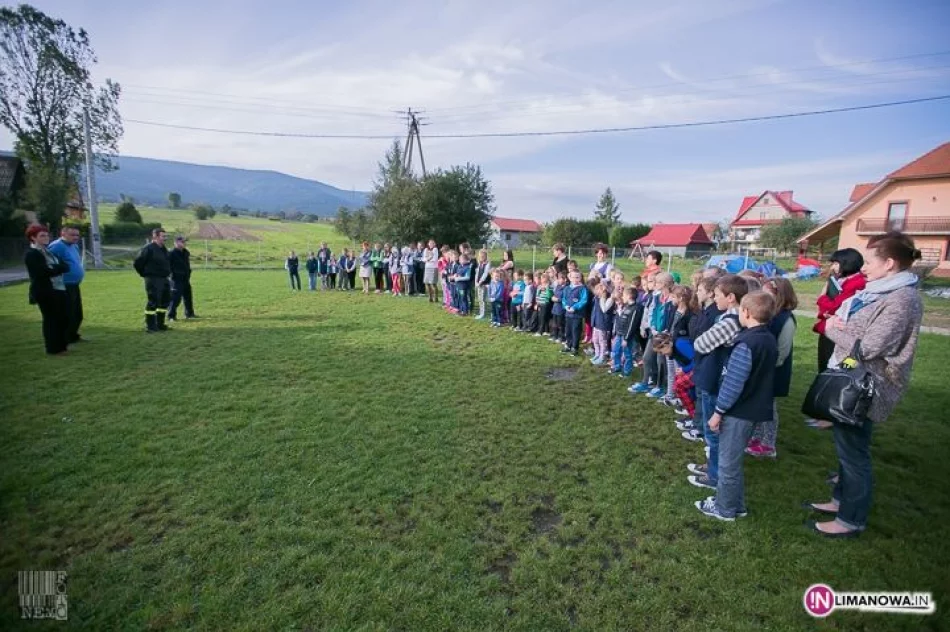 Próbne ewakuacje uczniów i przedszkolaków w Gminie Tymbark 2014 - zdjęcie 8